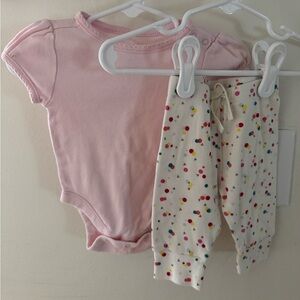 0-3M- Old Navy Pink Baby Onesie and Baby Gap Polka Dot Pants Set